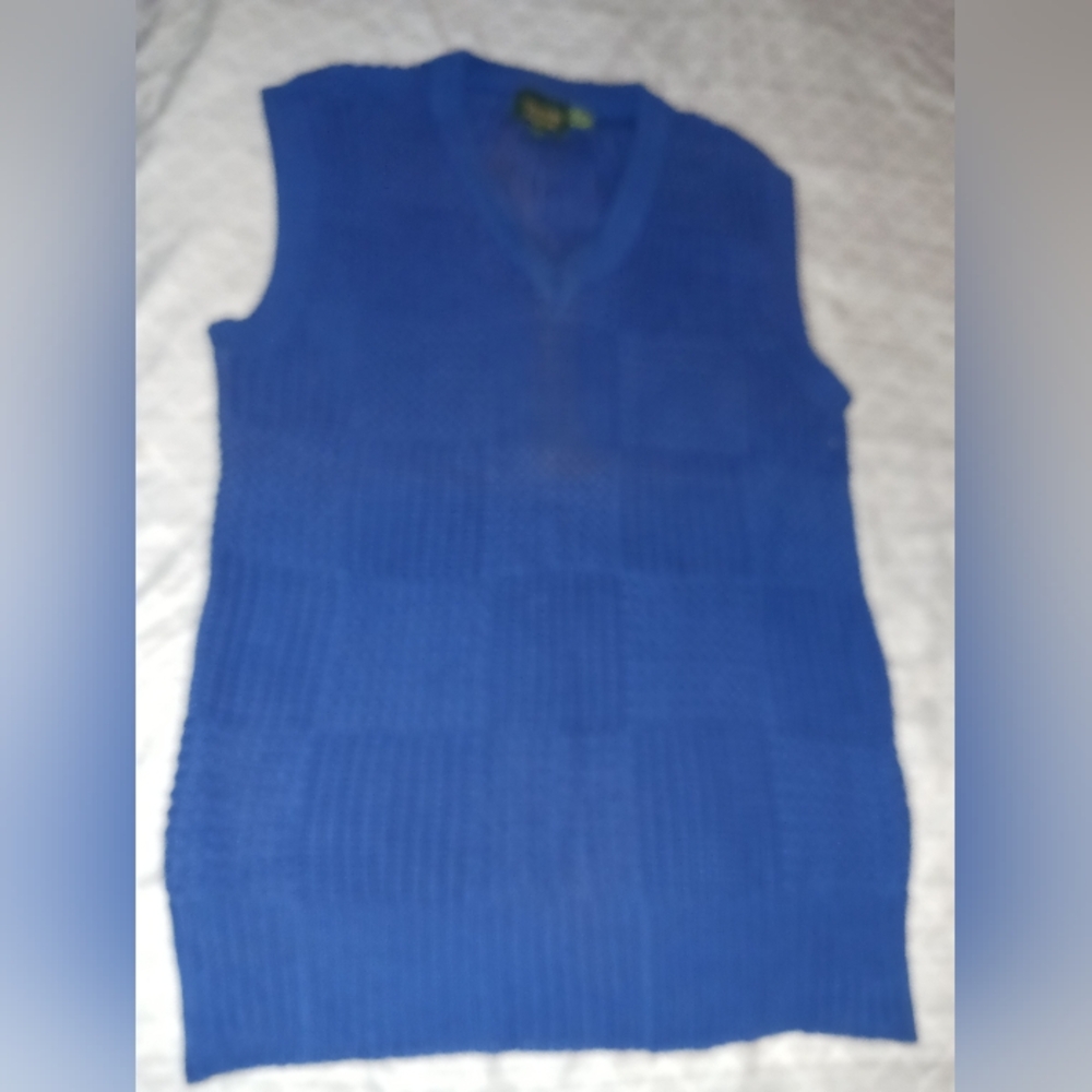 Sweater vest